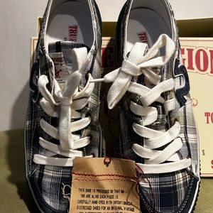 True Religion shoes
